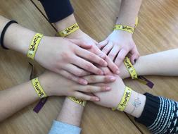 Bracelets Hands
