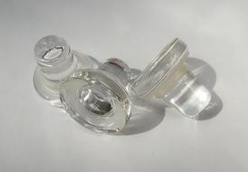 glass wine stopper