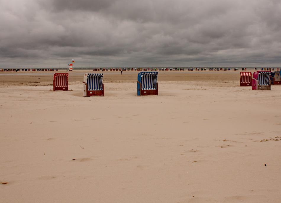 Sand The Edge Clubs