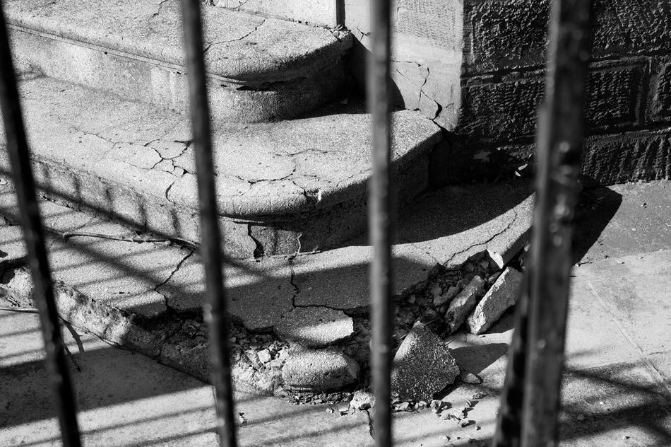 Staircase Decrepitude Grids