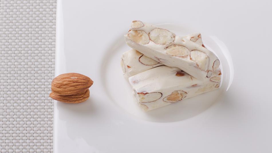 Almond Nougat Dim