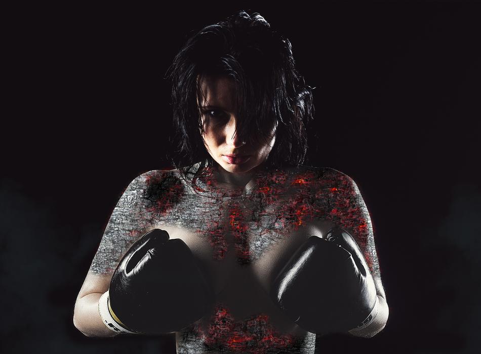 porgtrait of Girl Boxing at dark