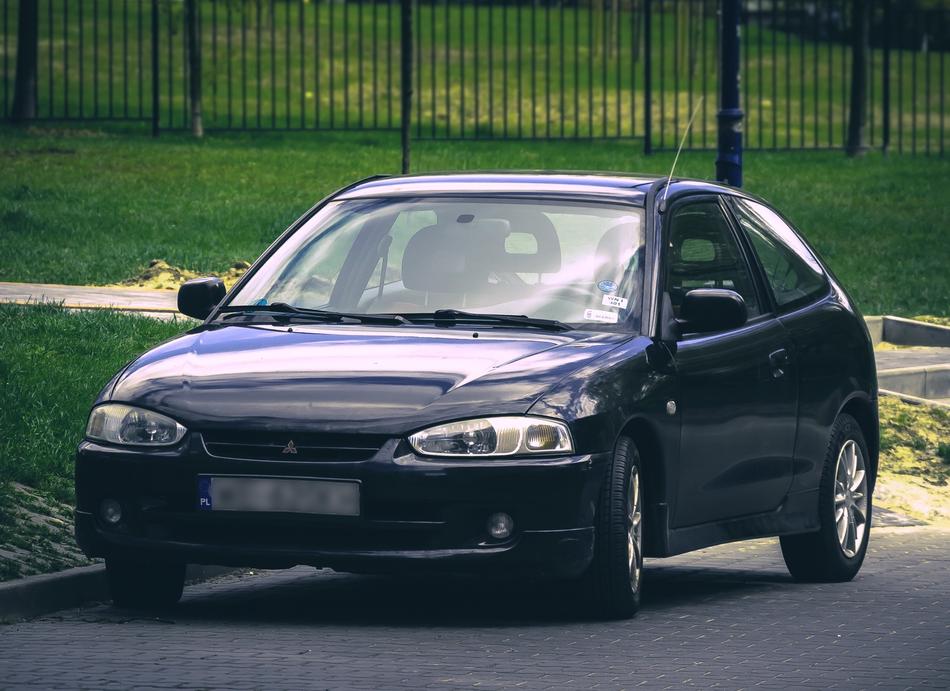 Mitsubishi Colt Car