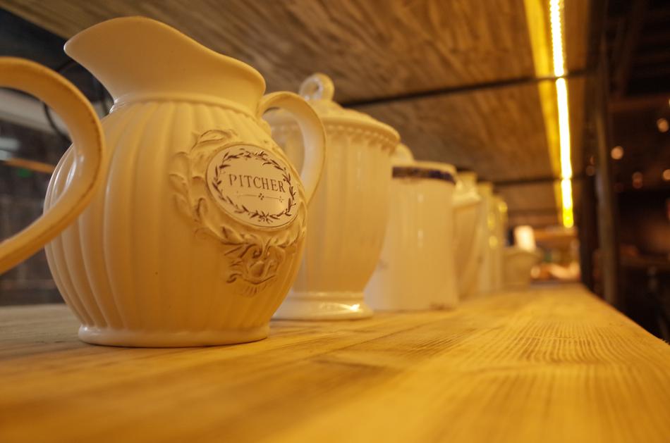 Cafe Ceramics Kettle