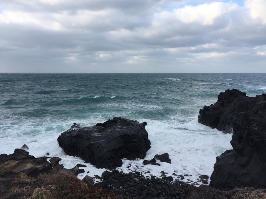 big rocks in the sea of summer