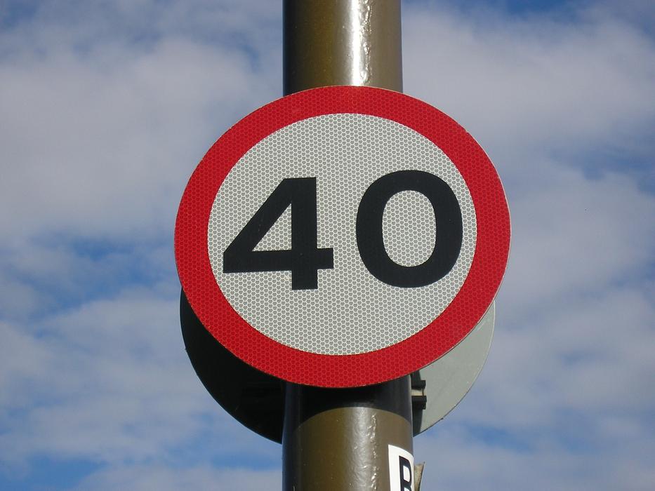 electronic speed warning sign