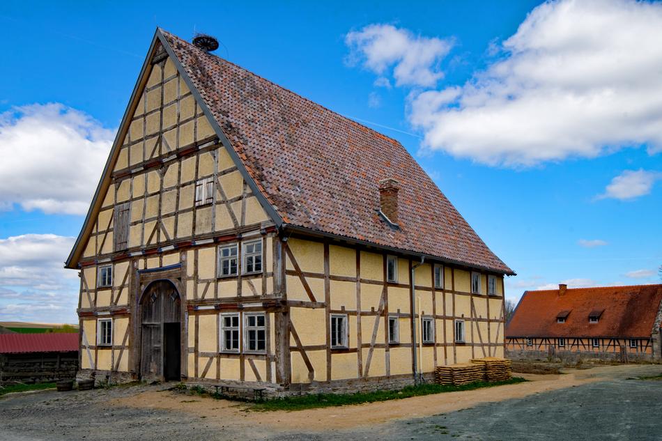 goodly Neu-Anspach House