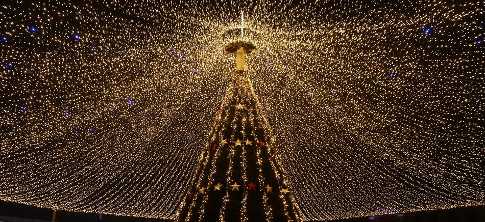 Christmas decorations are beautiful