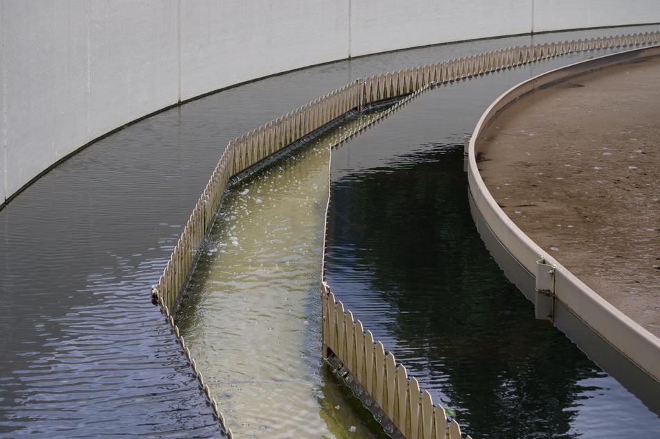 the river fountain is beautiful