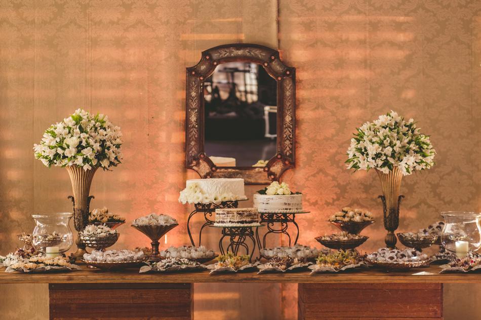 Marriage Table Cake