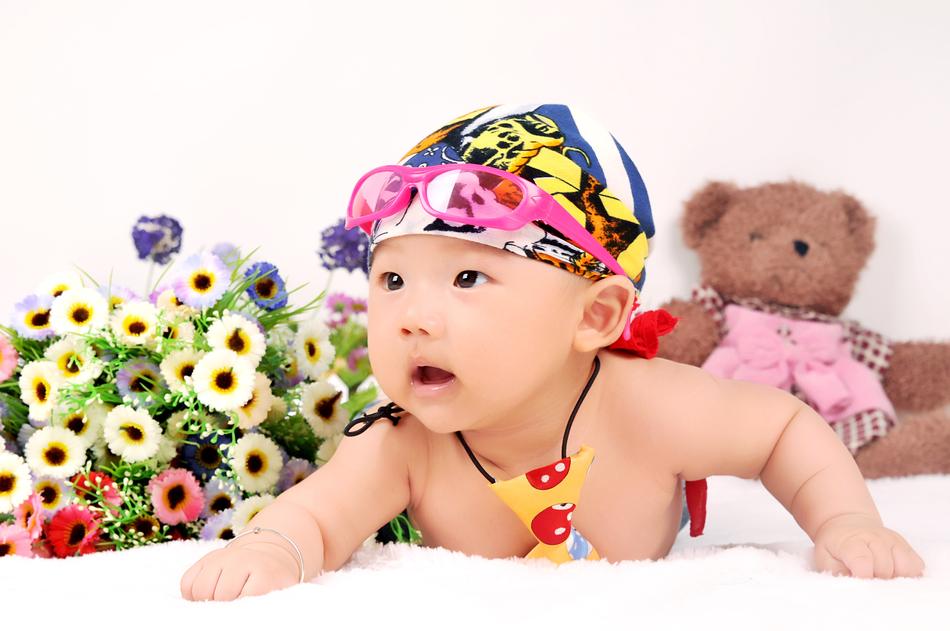 Baby Mother-To-Child