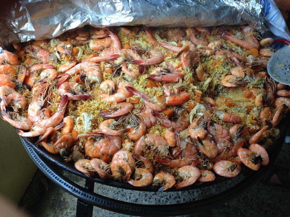 fried shrimp with rice and vegetables