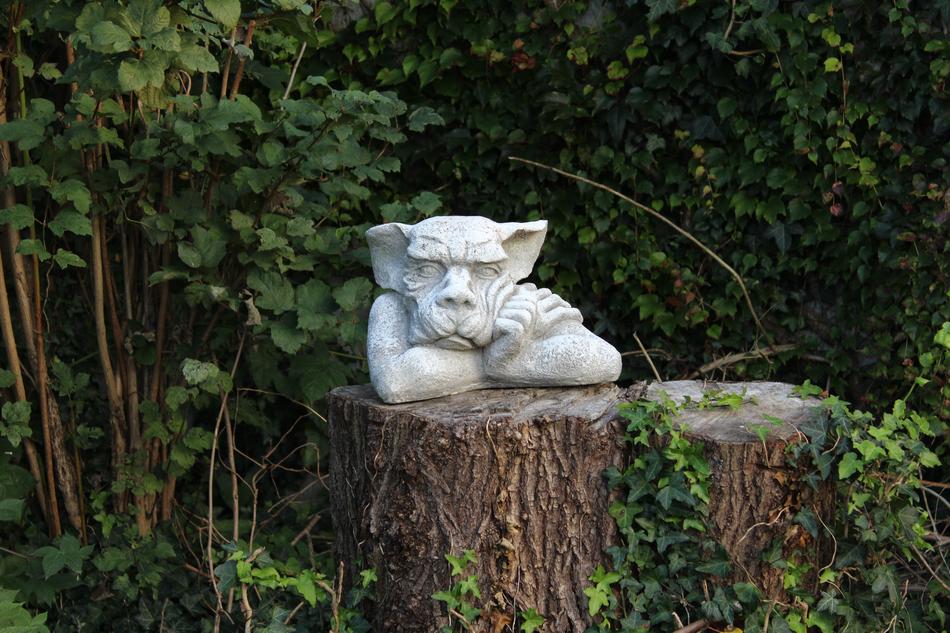 Garden Troll Figurines Tree