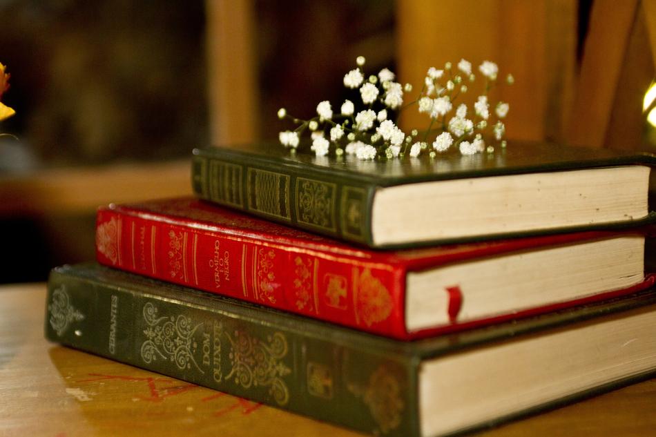 Books Decoration Marriage