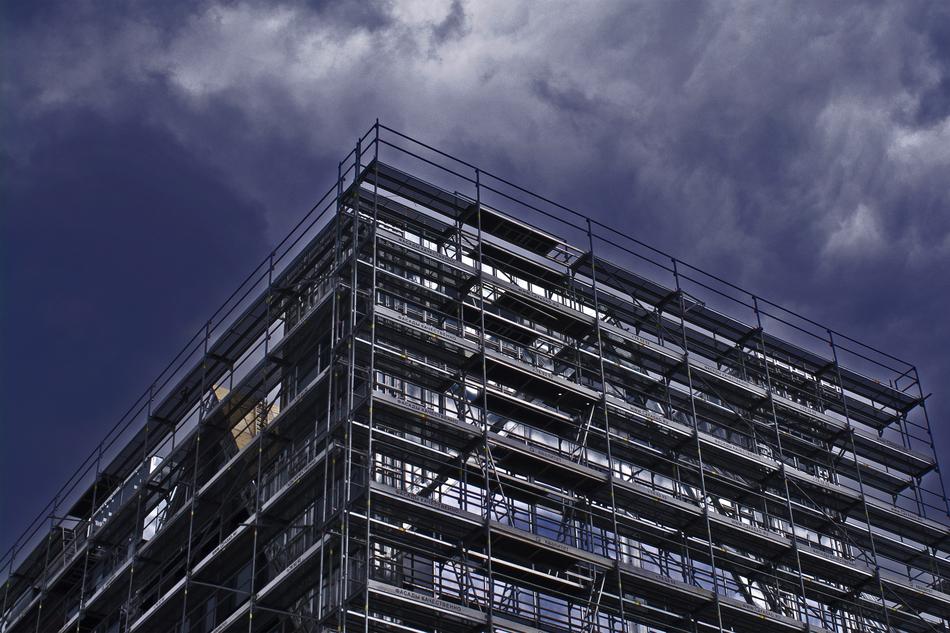 Construction Façade