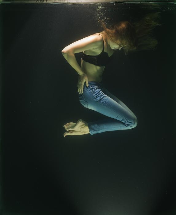 Model Water Fine Arts