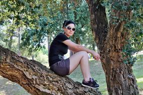 Woman Sunglasses Tree