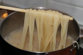 boiled noodles in pot
