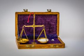 Horizontal Weigh Weight Old