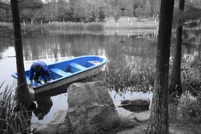 monochrome photo of Hefei City boat