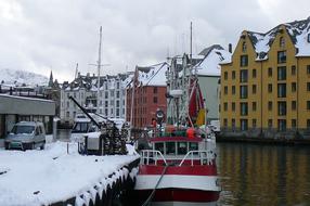 Snow Boat