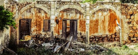 Old House Damaged
