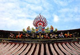廟-Woo House 簷 Color Koji Pottery