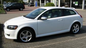 Auto Volvo C30 White