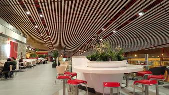 airport eating area