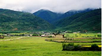 Shangri-La'S Green