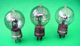 R Valves 1914