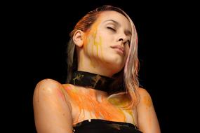 Model Painted Hair