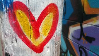 Paint a heart on a tree