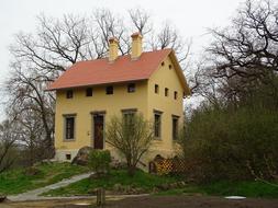 Beautiful yellow house with red roof in Dessau-WÃ¶rlitz of WÃ¶rlitz in Germany
