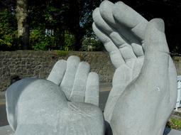Sculpture Art stone hands
