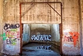 Lost Places Rooms graffiti