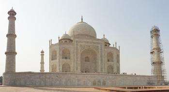 Taj Mahal white Architecture