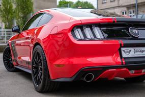 Mustang Gt Red