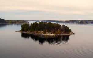 Island Sea Calm