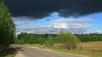 Menacing Sky Before The Storm