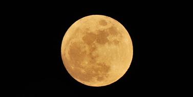 Luna Full Moon Night