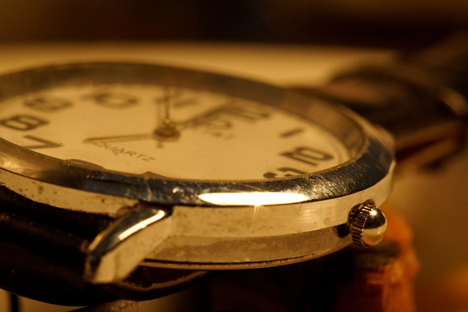 Watch Old Dial