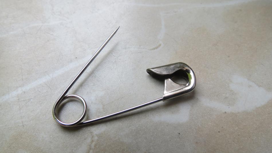 Safety Pin Needle Sew Hand labor