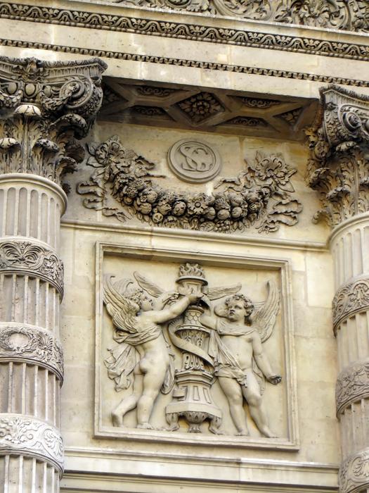 Paris St Etienne-Au-Mont Facade