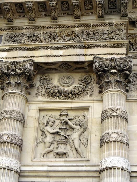 Paris St-Ãtienne-Au-Mont Facade