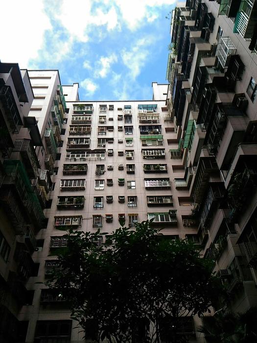 multistory buildings district