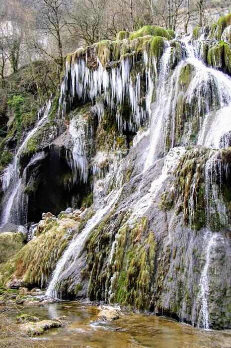 Cascade Ice Cold Winter