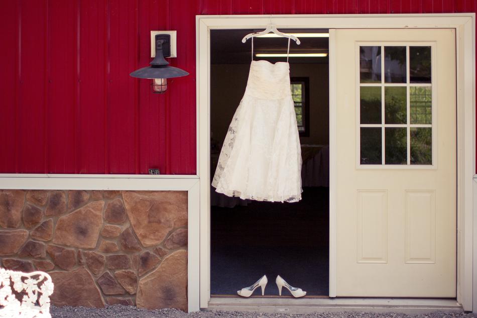 Wedding Dress Hanging