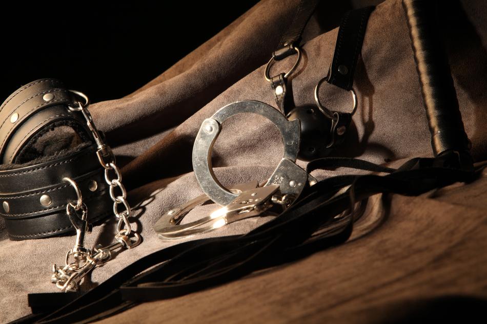 Bondage Wives