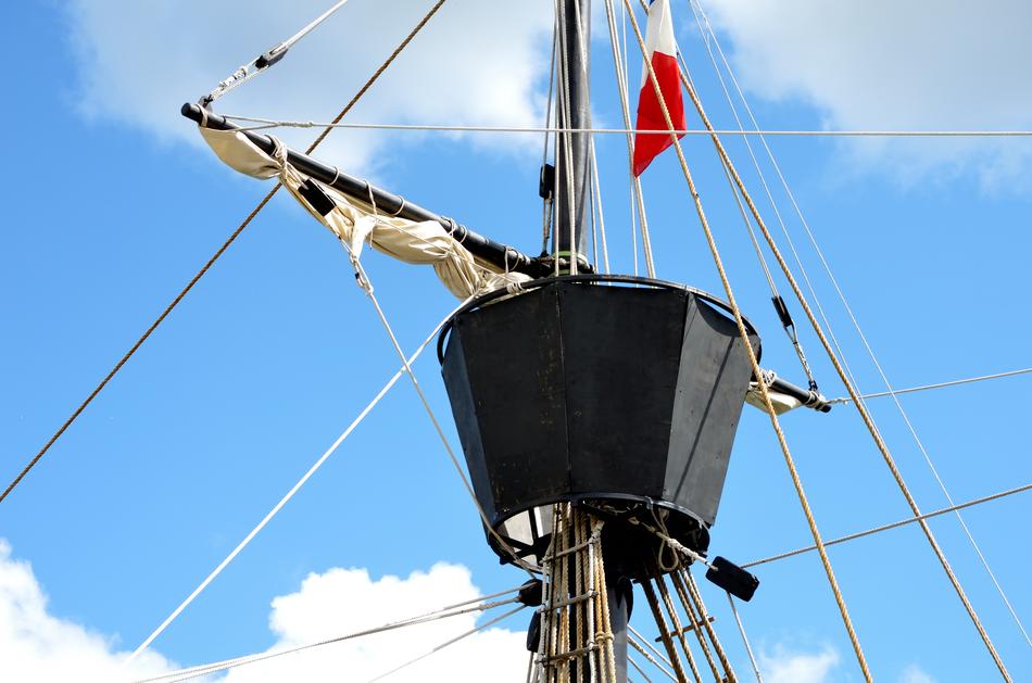 ship flags view